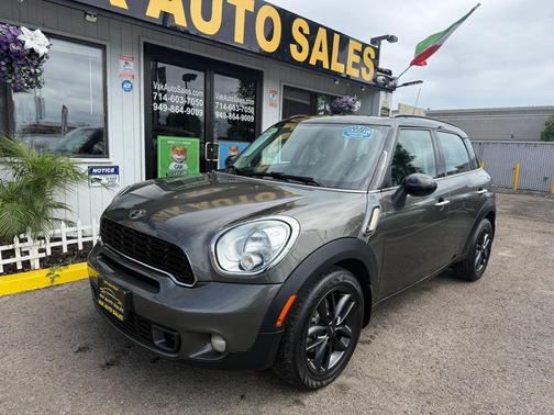 2012 MINI Cooper S Countryman Base
