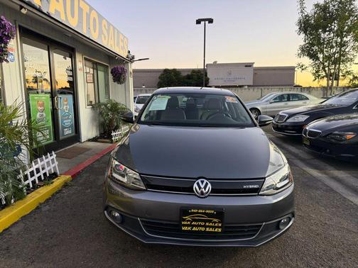 2013 Volkswagen Jetta Hybrid SEL Premium
