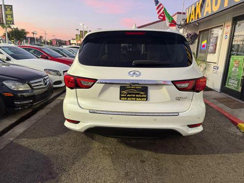 2017 INFINITI QX60 Base