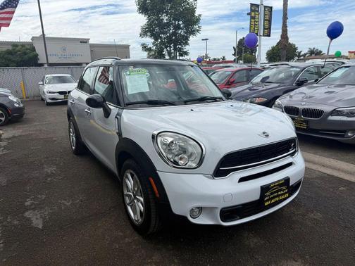2015 MINI Countryman Cooper S