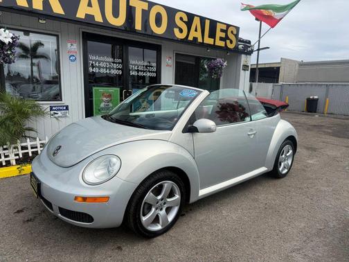 2009 Volkswagen New Beetle L