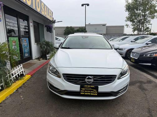 2015 Volvo S60 T5 Premier Plus