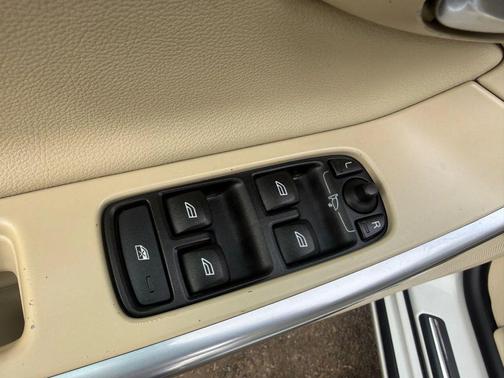 2015 Volvo S60 T5 Premier Plus