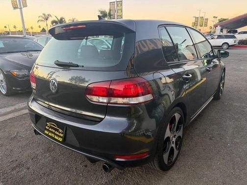 2011 Volkswagen GTI 4-Door