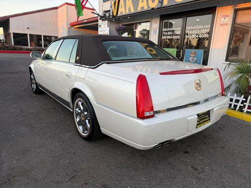 2009 Cadillac DTS 1SA