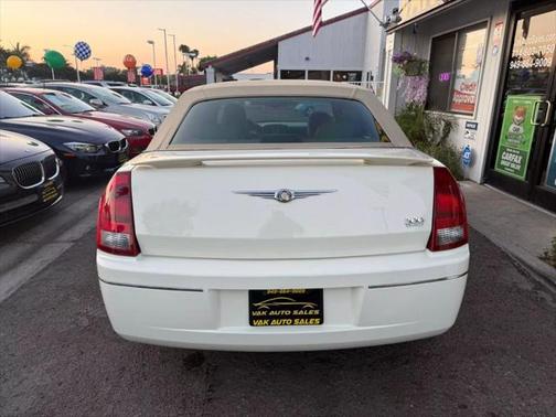 2006 Chrysler 300 Touring