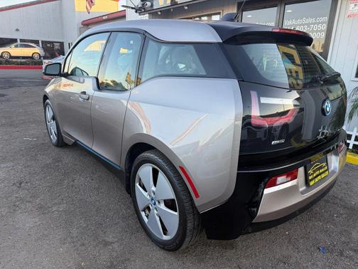 2015 BMW i3 Base w/Range Extender