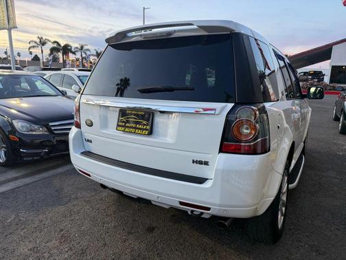 2013 Land Rover LR2 HSE Sport Utility 4D