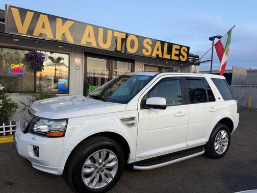 2013 Land Rover LR2 HSE Sport Utility 4D