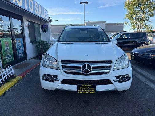 2010 Mercedes-Benz GL-Class 4MATIC