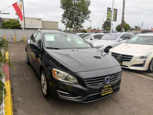 2015 Volvo S60 T5 Premier