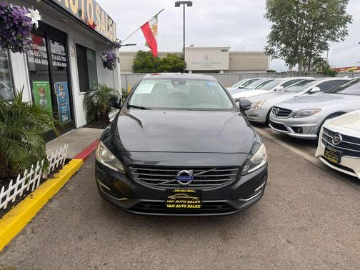 2015 Volvo S60 T5 Premier