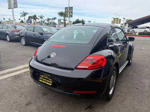 2012 Volkswagen Beetle 2.5L