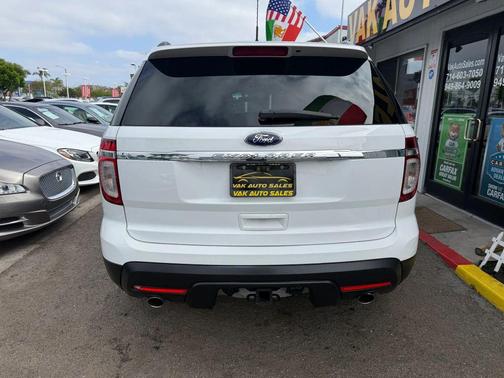 Oxford White 2013 Ford Explorer Sport