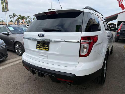 Oxford White 2013 Ford Explorer Sport