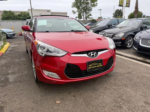 2013 Hyundai Veloster Base
