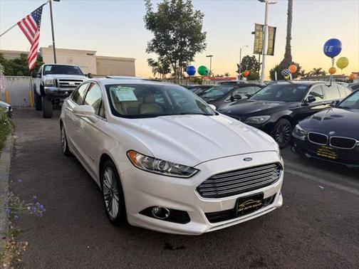 2013 Ford Fusion Hybrid SE Hybrid