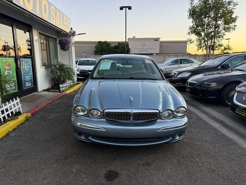 2005 Jaguar X-Type 3.0L Sedan 4D
