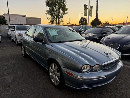 2005 Jaguar X-Type 3.0L Sedan 4D