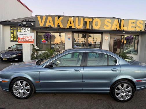 2005 Jaguar X-Type 3.0L Sedan 4D