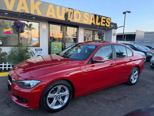 2012 BMW 328 328i Sedan 4D
