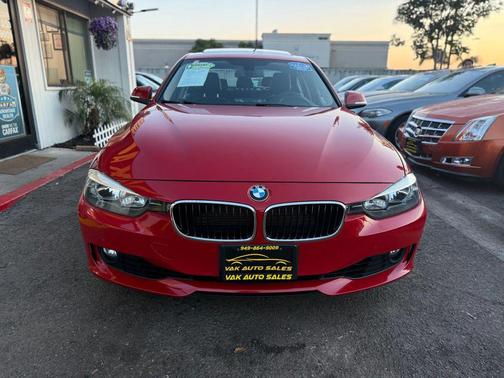 2012 BMW 328 328i Sedan 4D
