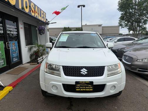 2011 Suzuki Grand Vitara Premium