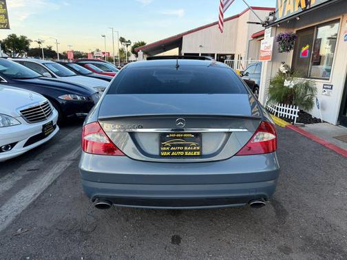 2006 Mercedes-Benz CLS-Class CLS500