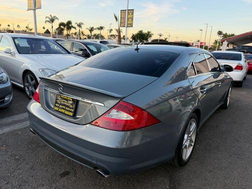 2006 Mercedes-Benz CLS-Class CLS500