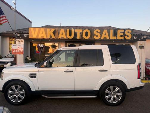2015 Land Rover LR4 Base