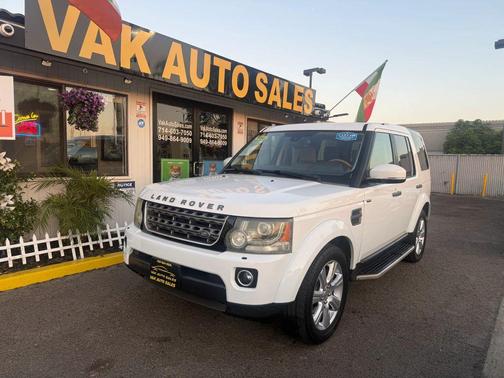 2015 Land Rover LR4 Base