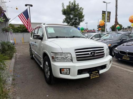 2005 INFINITI QX56 Base