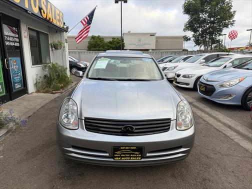 2004 INFINITI G35 Base