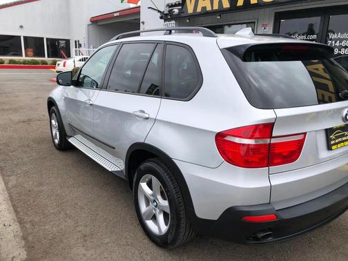 2009 BMW X5 xDrive30i