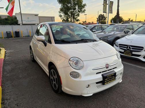 2015 FIAT 500e Battery Electric