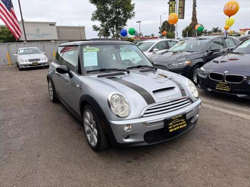 2006 MINI Cooper S Base