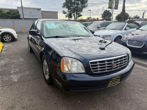2004 Cadillac DeVille Base