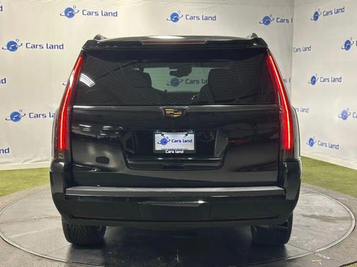 2016 Cadillac Escalade Luxury