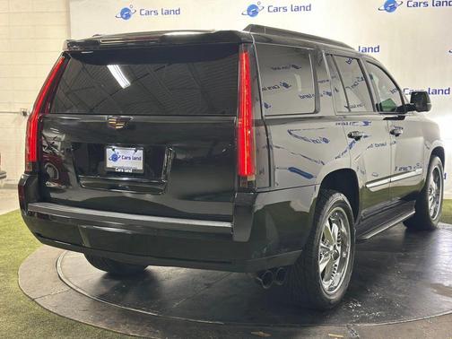 2016 Cadillac Escalade Luxury