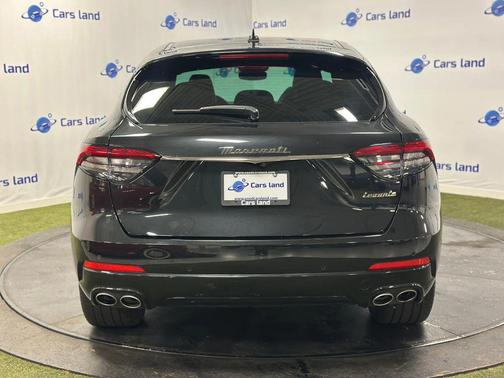 2024 Maserati Levante GT Ultima