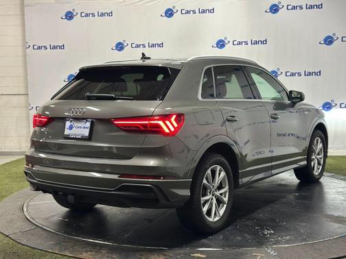 Chronos Gray Metallic 2022 Audi Q3 45 S line Premium Plus