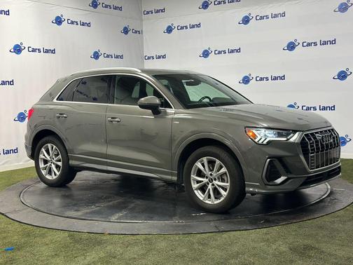 Chronos Gray Metallic 2022 Audi Q3 45 S line Premium Plus