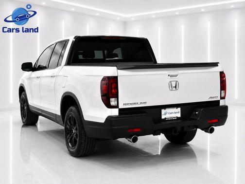 Platinum White Pearl 2023 Honda Ridgeline Black