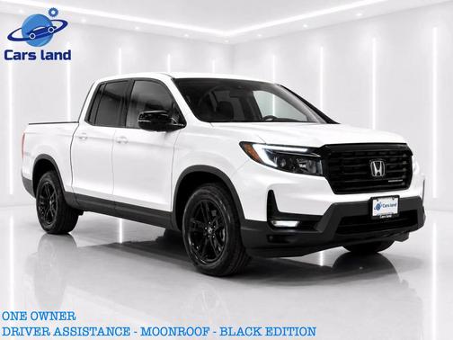 Platinum White Pearl 2023 Honda Ridgeline Black
