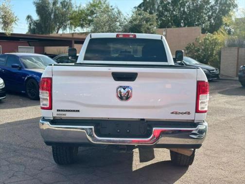 2022 RAM 3500 Big Horn Crew Cab 4x4 8' Box