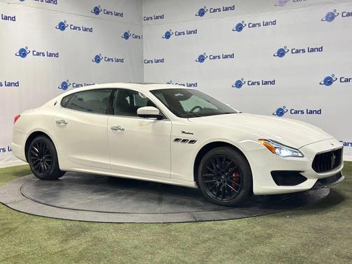 2022 Maserati Quattroporte Modena Q4