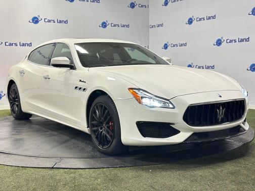 2022 Maserati Quattroporte Modena Q4