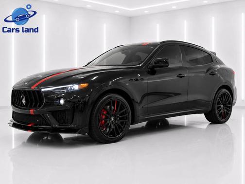 Nero Ribelle Metallic 2022 Maserati Levante Modena S
