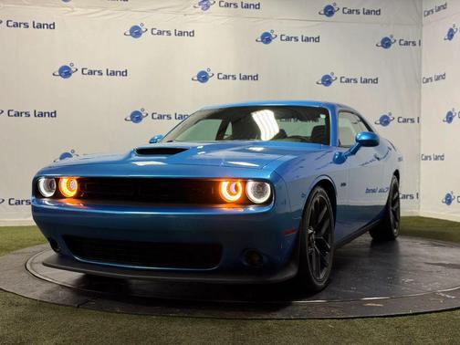 B5 Blue Pearlcoat 2023 Dodge Challenger R/T
