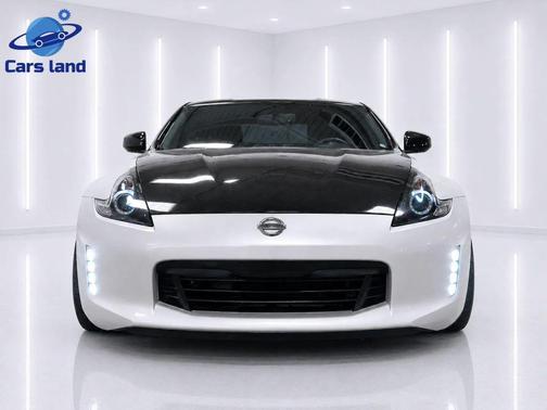 Silver 2020 Nissan 370Z Sport